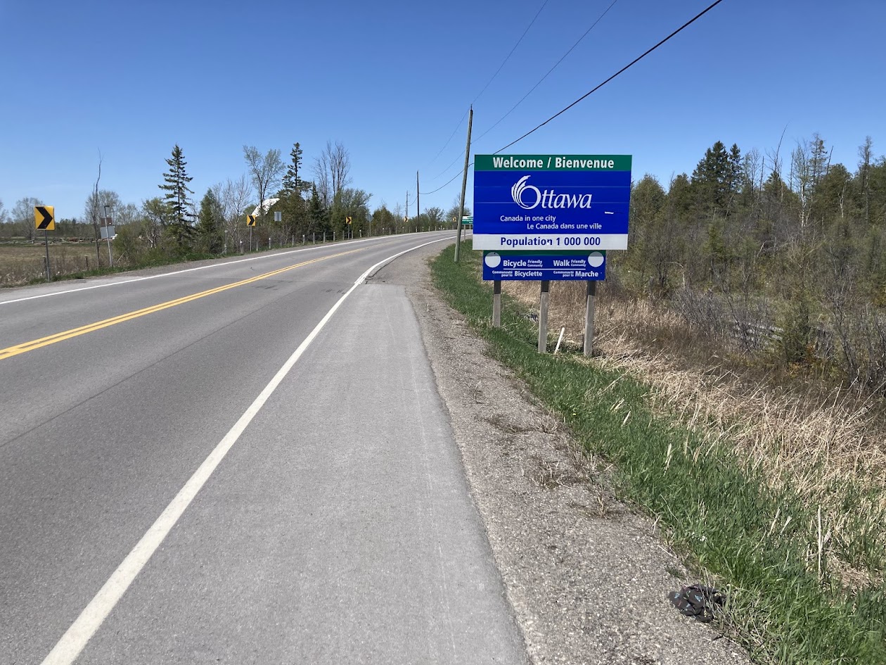 The end of the shoulder on the highway back to Ottawa, ironic given the sign.